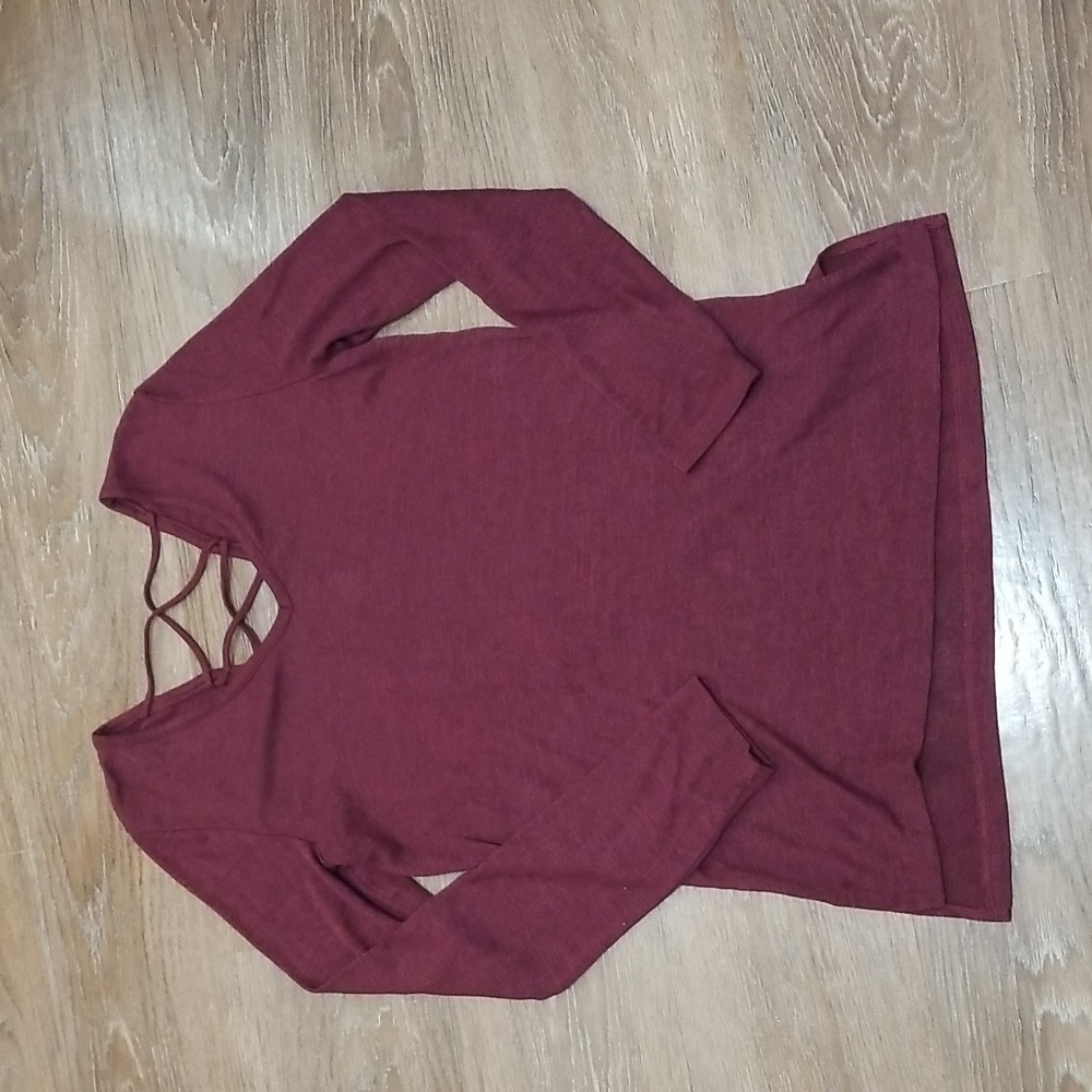 (S) Kismet Knit Top Comfortable Back Cut Out Travel Home Essentials Loungewear